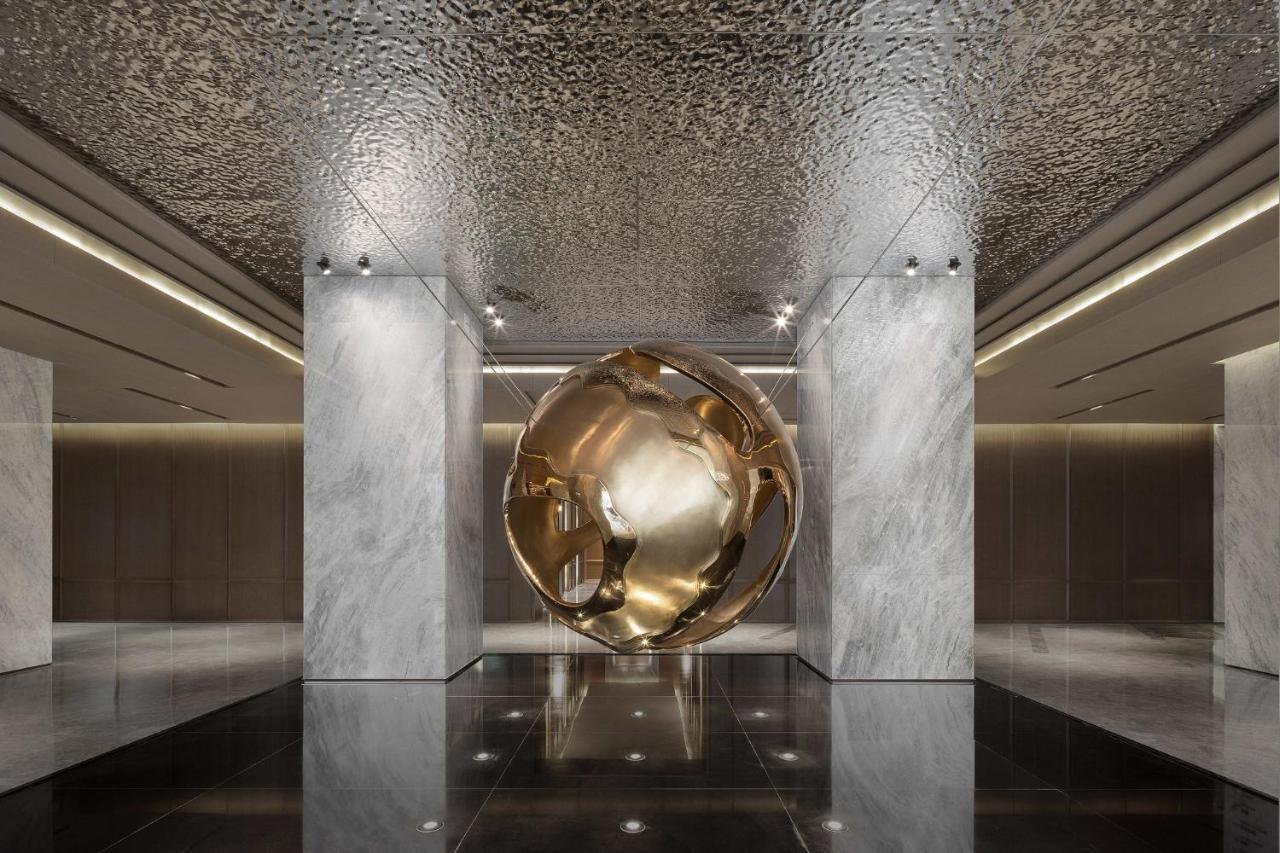 Holiday Inn Shanghai Huaxia By Ihg - Overlooking City Scenery At Sky View Restaurant エクステリア 写真